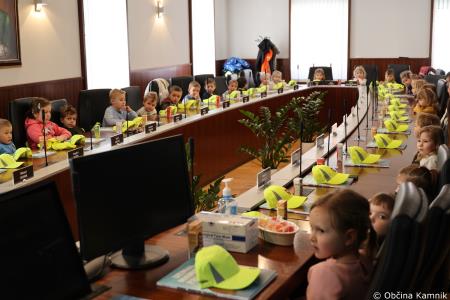 Župana obiskali otroci Vrtca Antona Medveda Kamnik (2)